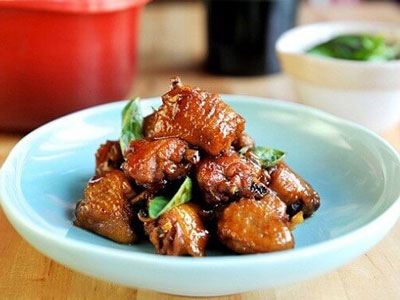 Đậm đà gà kho xì dầu ngon khó cưỡng